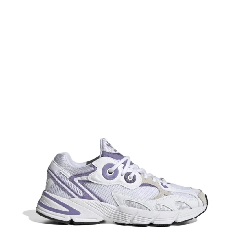 0_HQ6777 WHITE_1.jpg
